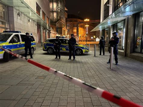 Dortmund Polizei Großeinsatz Hansaplatz abgeriegelt DerWesten de