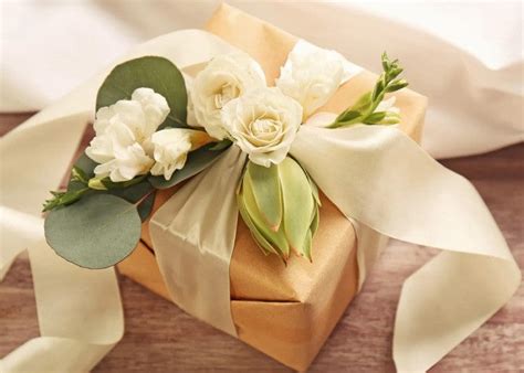 Explore Top 10 Unique Wedding T Wrapping Ideas Personal Chic