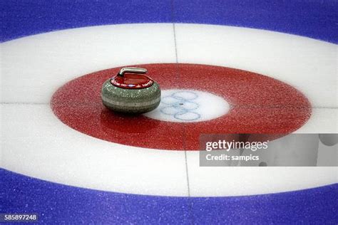 40 Curling Damen Photos And High Res Pictures Getty Images