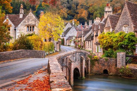 places   cotswolds   autumn staycation