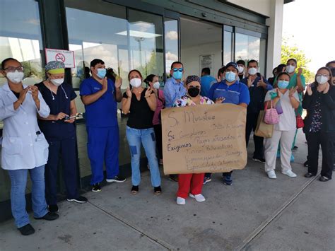 Personal M Dico Protesta Por Falta De Insumos Y Pagos Atrasados Critica