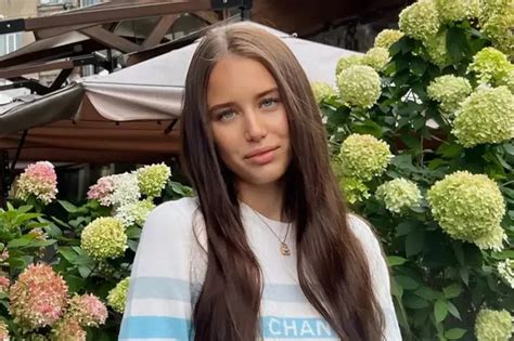 "Ведь ты же так красива в свои 18!". Григорий Лепс спел свой хит для ...