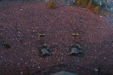 Elton John Confirms Last Ever Uk Show At Glastonbury