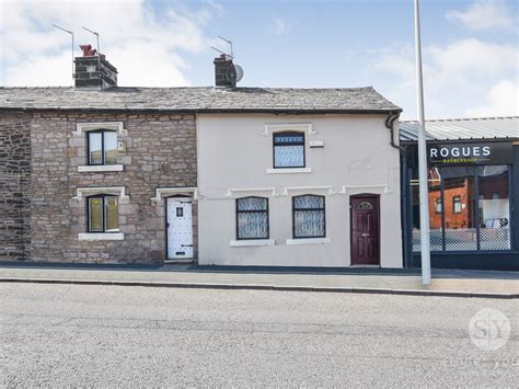 2 Bed Terraced House For Sale In Preston Old Road Blackburn Bb2 Zoopla