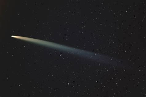 El cometa del siglo se acerca a la Tierra y volverá dentro de 80 000 años