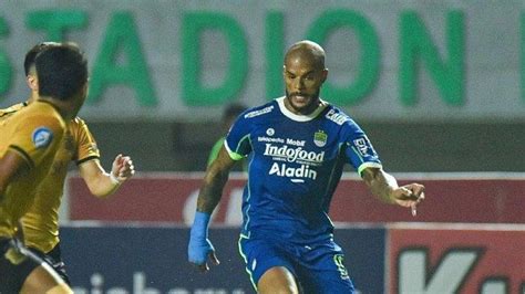 David Da Silva Hattrick Persib Merangsek Ke Tiga Besar Klasemen Usai