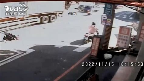 沒待轉區！女騎士雙載遭聯結車撞飛躺車底│車禍│事故│死亡│tvbs新聞網