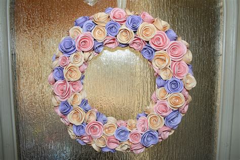 Lighthouse Scrappers: Spring Wreath with the Cricut Art Philosophy ...