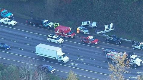 5 Vehicle Pileup On I 405 Snarls Traffic Through Bellevue