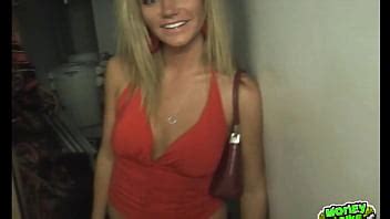 Can Someone PLEASE ID This Girl Hot Blonde Fucks In The Alley XNXX