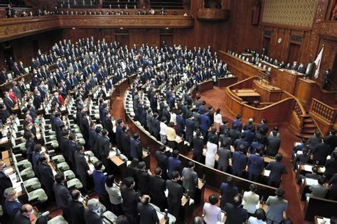 Japan Ruling Party Renews Its Push To Revise Pacifist Constitution The Asahi Shimbun Breaking