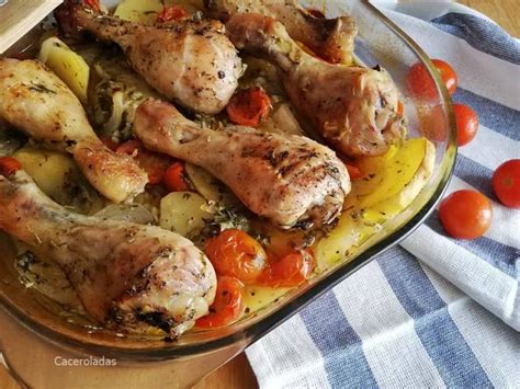 Como hacer muslos de pollo asados con patatas Cocina y recetas fáciles