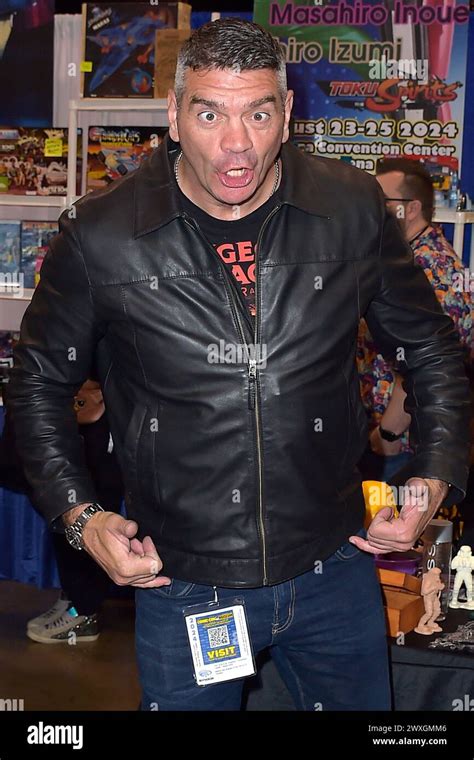 Spencer Wilding Auf Der Wondercon 2024 Im Anaheim Convention Center