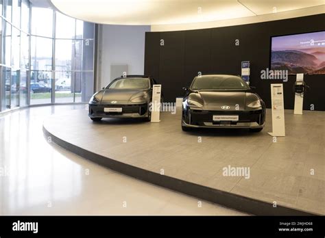Grey Black Electric Hyundai Ioniq 5 6 Cars Hyundai Motor Company