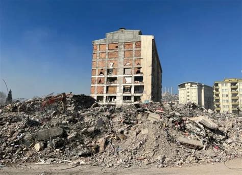 Death Toll Rises Above 35 000 In Turkey Syria Quake