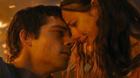 Thomas And Teresa Maze Runner Maze Runner Thomas Maze