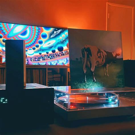 Atom Heart Mother vinyl session : r/pinkfloyd