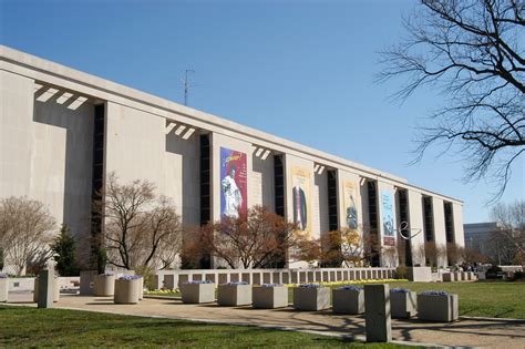 Smithsonian National Museum of American History