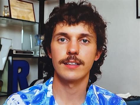 Im new here and I just started watching Kurtis and realized he kind of