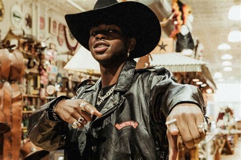 Lil Nas X Explose Tous Les Records Et Old Town Road Est Désormais