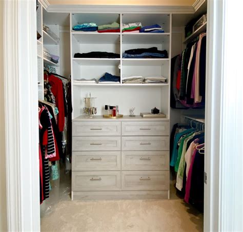 Walk In Closet Dimensions Floor Plan Layouts And Design Ideas For Any