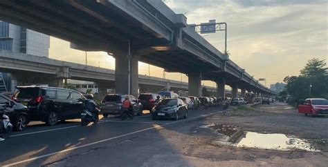 Arus Balik Lebaran Jalan Raya Kalimalang Terpantau Ramai Lancar