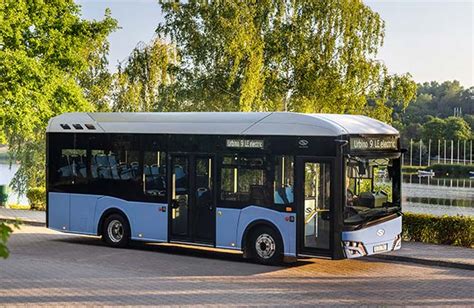 Solaris Unveils 9 Metre Low Entry Urbino 9 Le Electric Bus