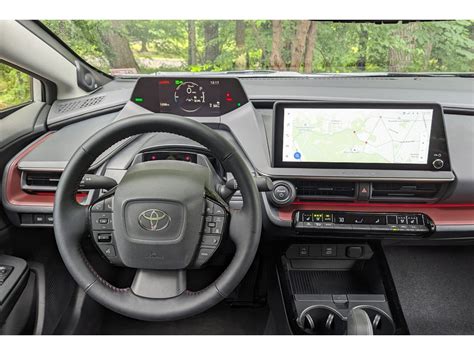 2023 Toyota Prius Prime Pictures: | U.S. News