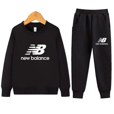 Костюм спортивный New Balance купить на OZON по низкой цене (1664838734)