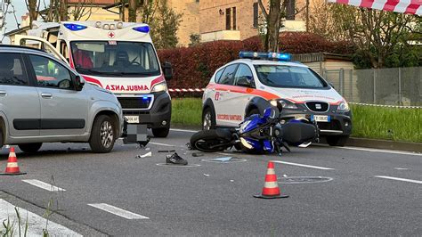 Incidente A Paderno Dugnano Motociclista Ricoverato Al San Raffaele