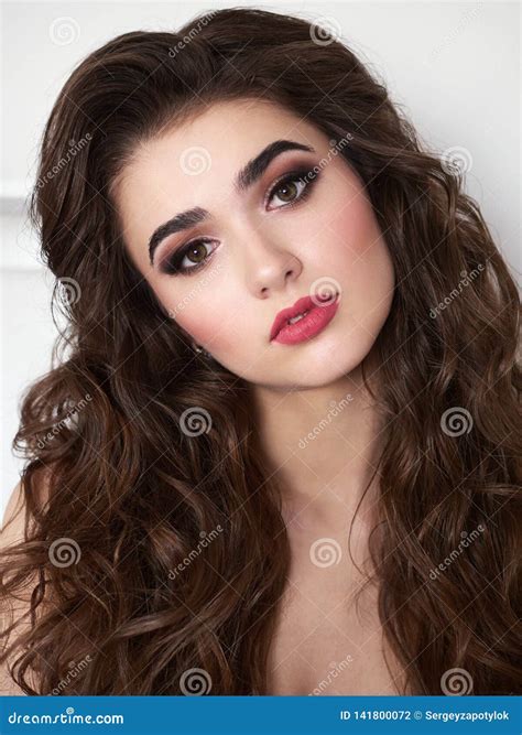 Portrait Of Beautiful Elegant Woman With Brown Curly Hair Trendy Styling Beautiful Makeup