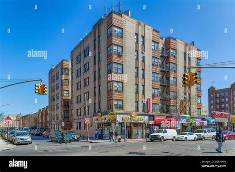 The Bronx Hi Res Stock Photography And Images Alamy