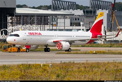 D Avyr Iberia Airbus A321 253ny Photo By Maxim Weber Id 1624236