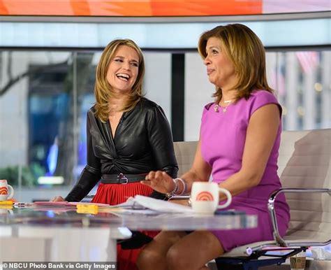 Savannah Guthrie Reveals She Did A Few Rounds Of Ivf To Get Pregnant With Charley Daily Mail