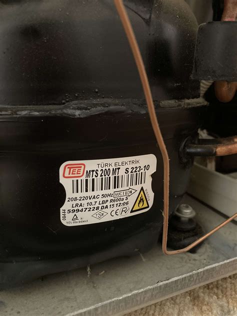 Компрессор на данный холодильник в какую цену встанет? Beko GNE V120W