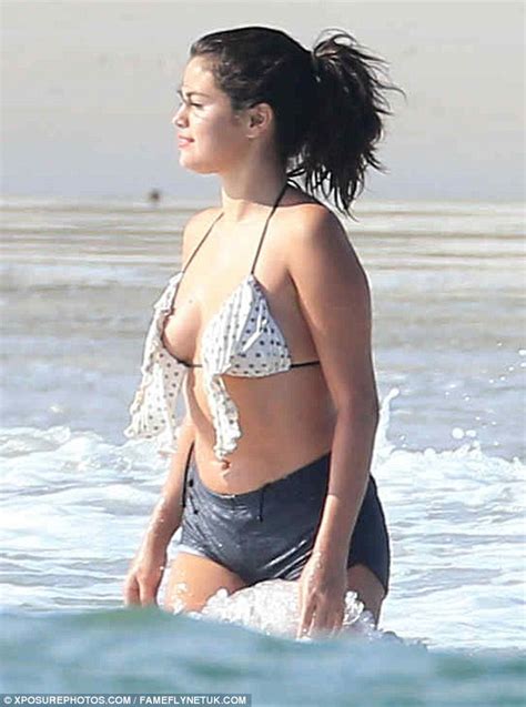 Selena Gomez Bikini Off