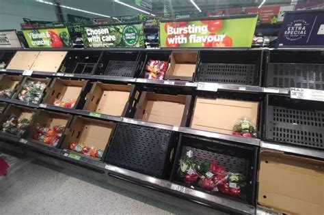 Edinburgh Asda Limits Vegetable Sales As Supermarkets Face Fresh