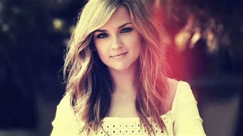 Blonde Highlights For Women To Look Sensational Hottest Haircuts