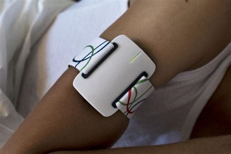 High-tech Bracelet Detects 85% of Severe Nighttime Epilepsy Seizures | Sleep Review