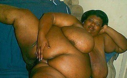 Chocolate Grown Dudes Boobs ZB Porn