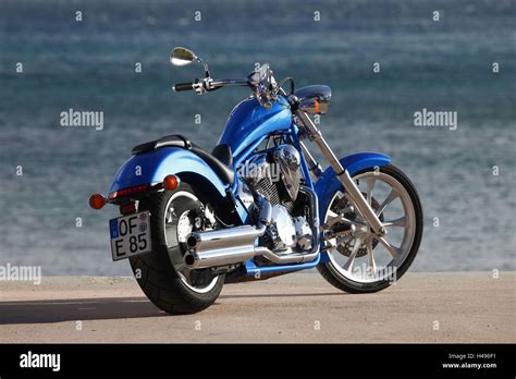 Motorcycle Cruiservergleich Hi Res Stock Photography And Images Alamy