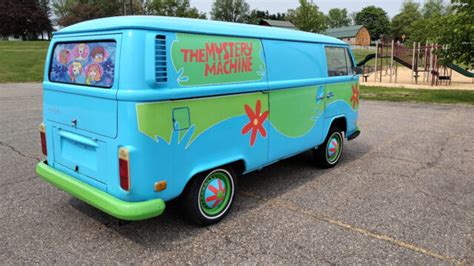 1972 Vw Bus Scooby Doo Van Wagon Panel Cargo Vanagon Transporter