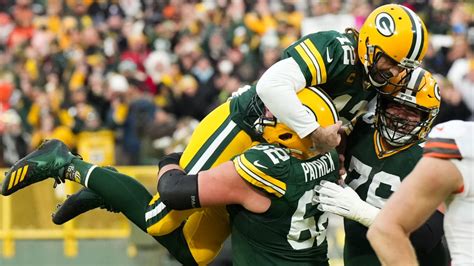 Green Bay Packers Quarterback Aaron Rodgers Becomes Packers All Time