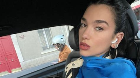 Dua Lipas Latest Mirror Selfie Featured A Fiery Two Piece Lingerie Set