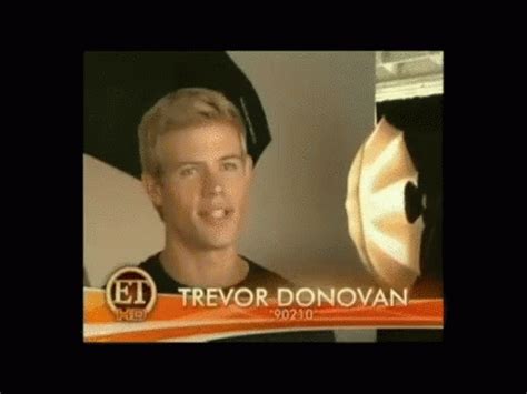 Trevor Donovan 90210 GIF - Trevor Donovan 90210 Hollywood - Discover & Share GIFs