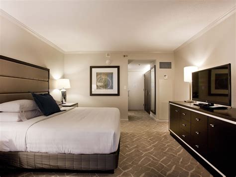 Sophisticated Birmingham, AL Hotel | Hyatt Regency Birmingham-Wynfrey