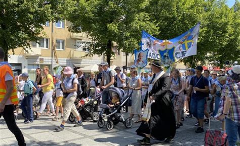 Wiadomo Ci Cz Stochowa Ycie Cz Stochowy I Powiatu Ponad Tys