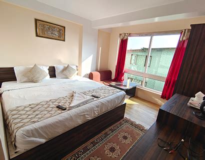 Best Budget Hotel in Darjeeling with Mountain View| Wind Horse Darjeeling