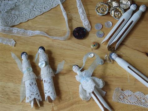 Lace Peg Dolls  1 600×1 200 Pixels Wäscheklammer Puppen Basteln