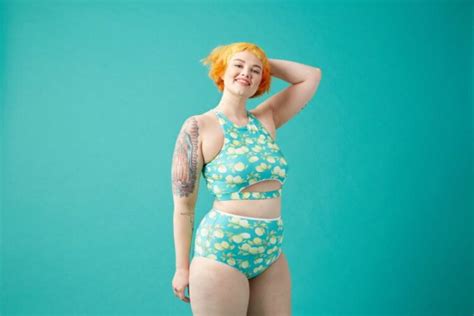 Hot Sexy Isabel Hendrix Bikini Pics